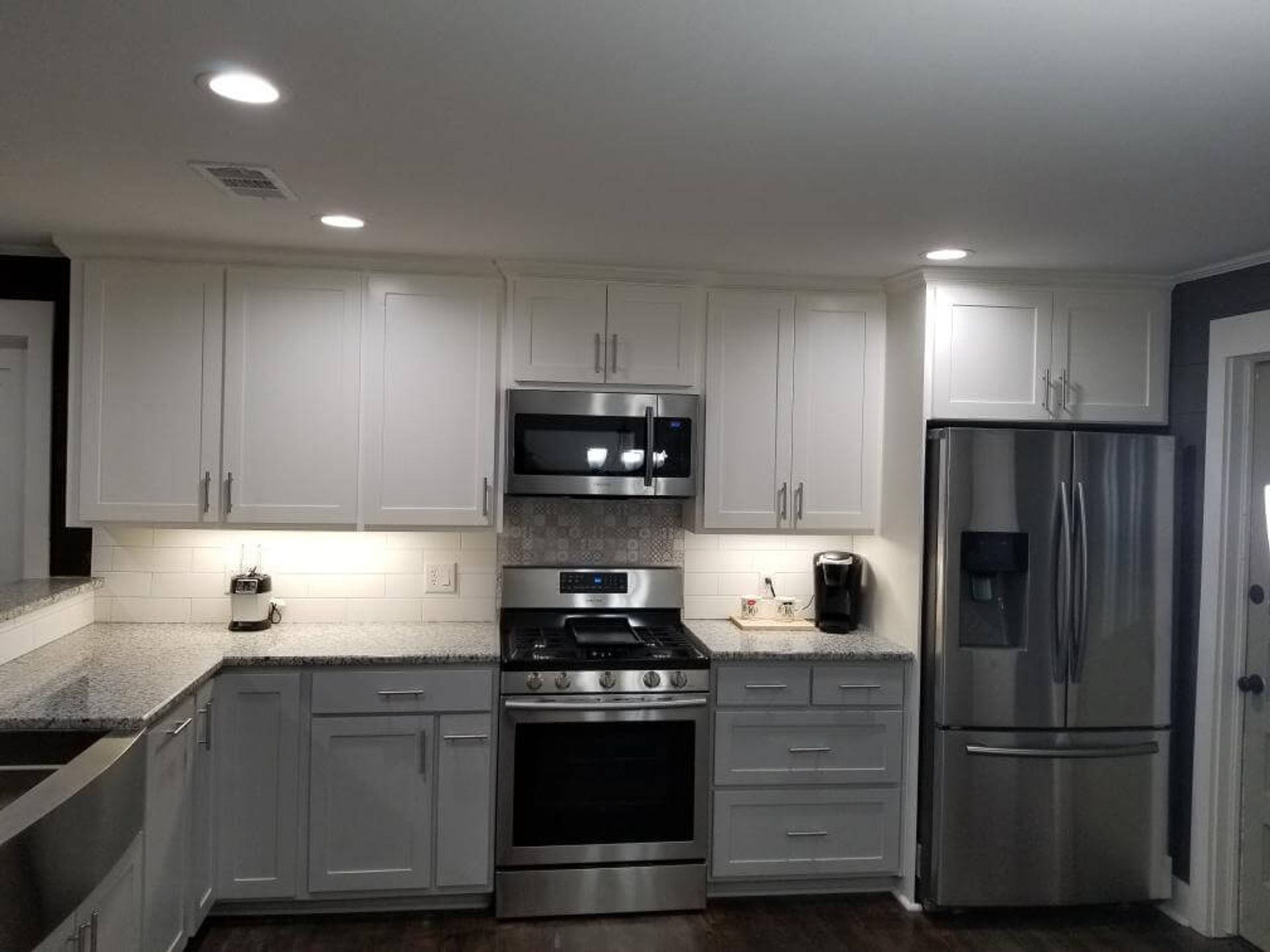 Fixtures & appliances